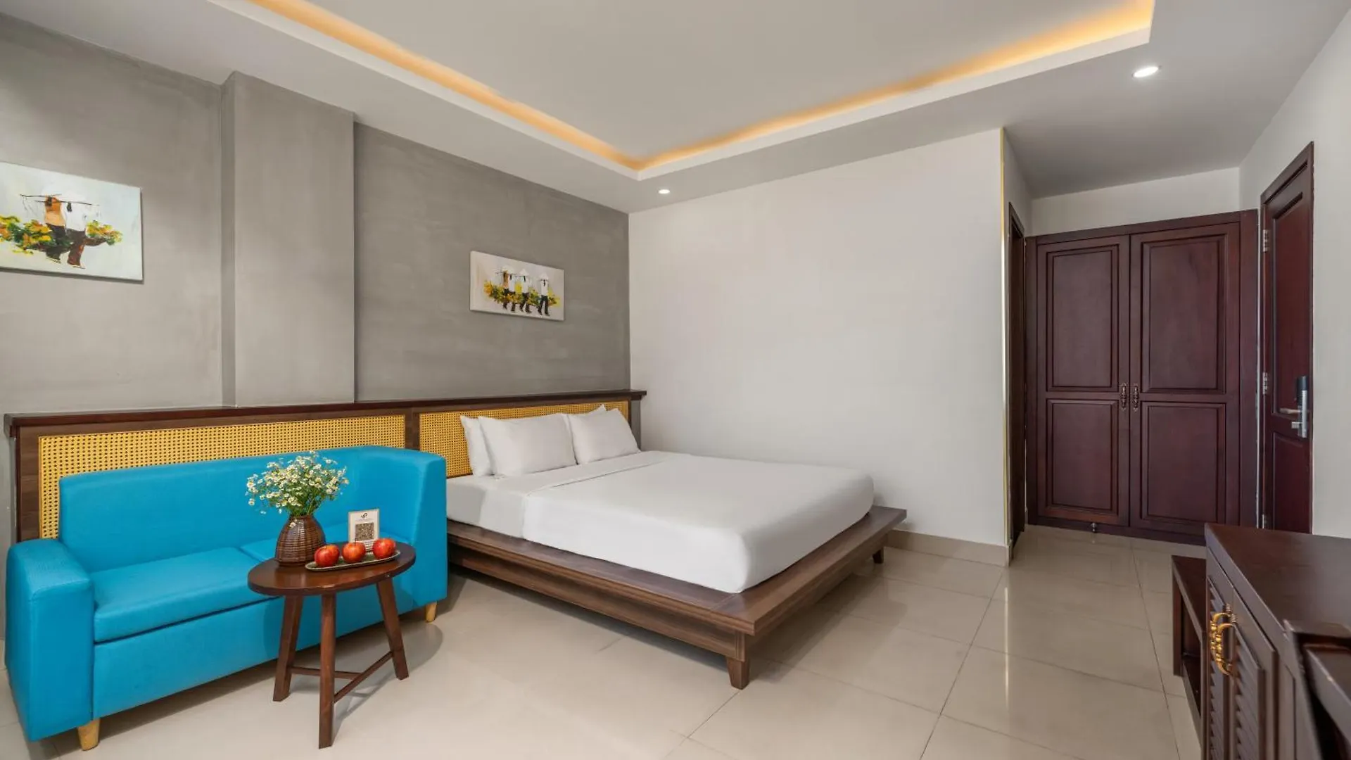 Platinum Beach Hotel & Apartment Da Nang